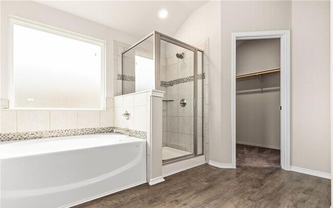 Building Photo - Beautiful Like New Home in Copperas Cove w...