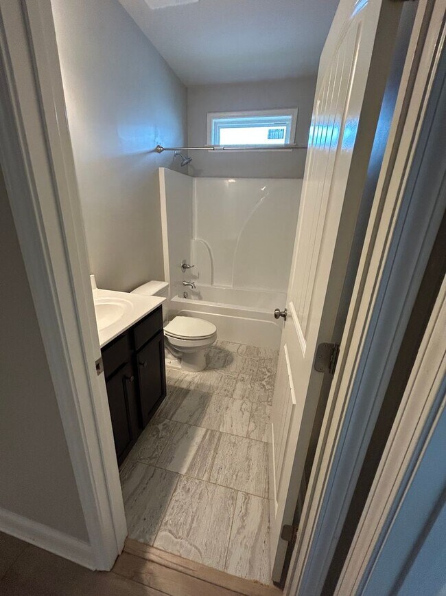 Building Photo - 108 Bridgemill Ave