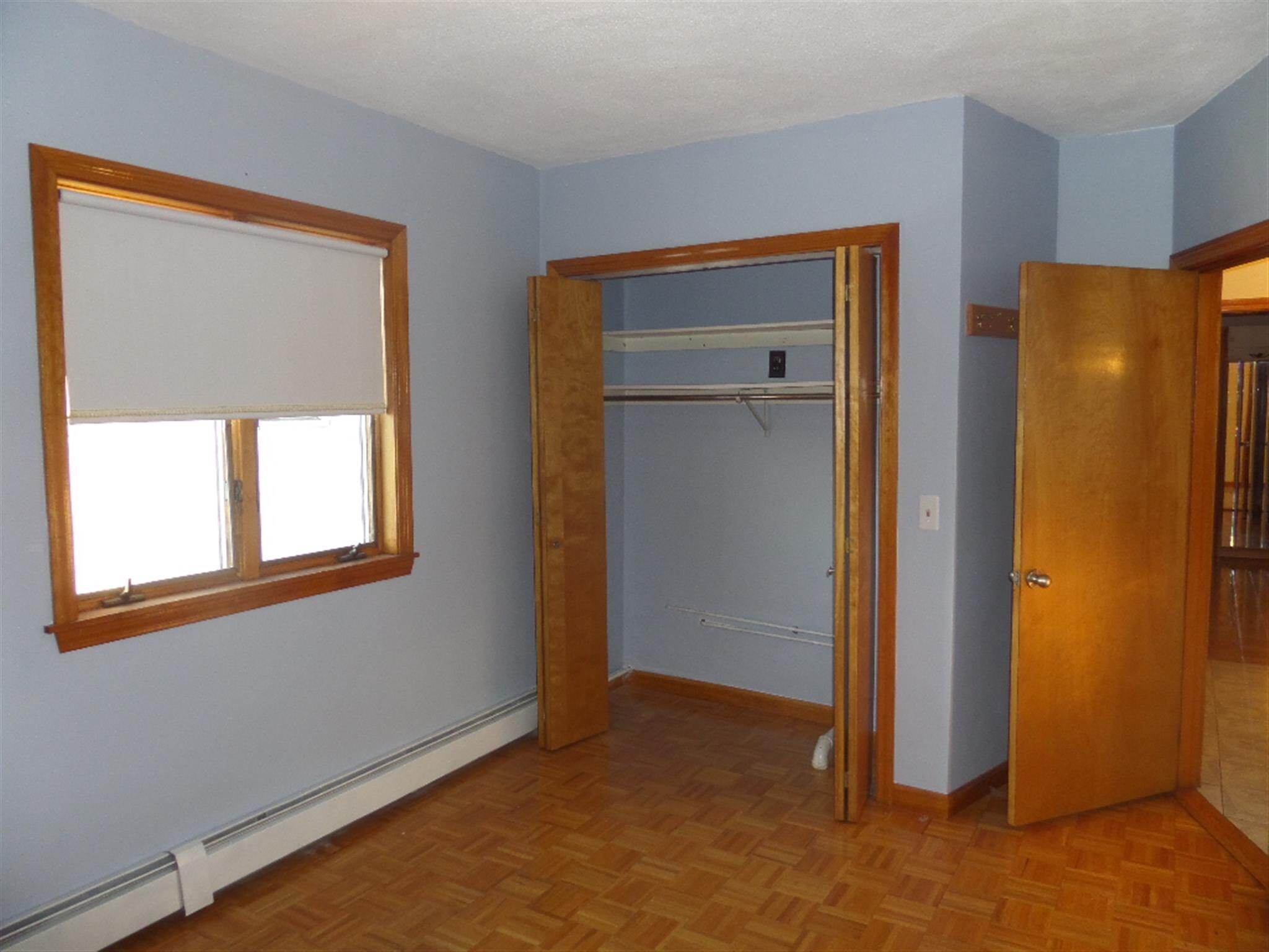 Building Photo - 10 Windsor Rd