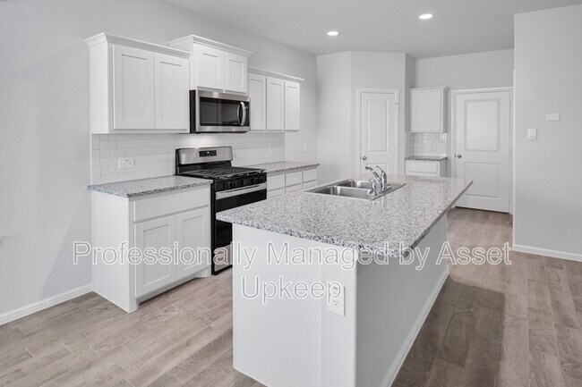 Building Photo - 5504 Gold Pond Dr