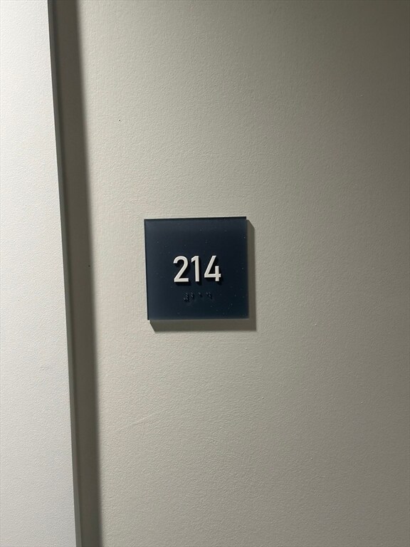 Building Photo - 133 Salem St