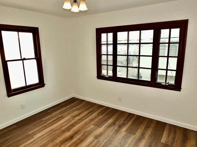 Building Photo - 50 Pomona Ave