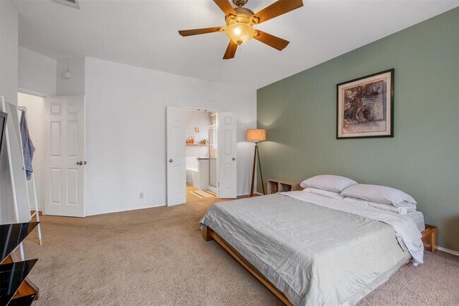 Building Photo - 16853 Tortoise St