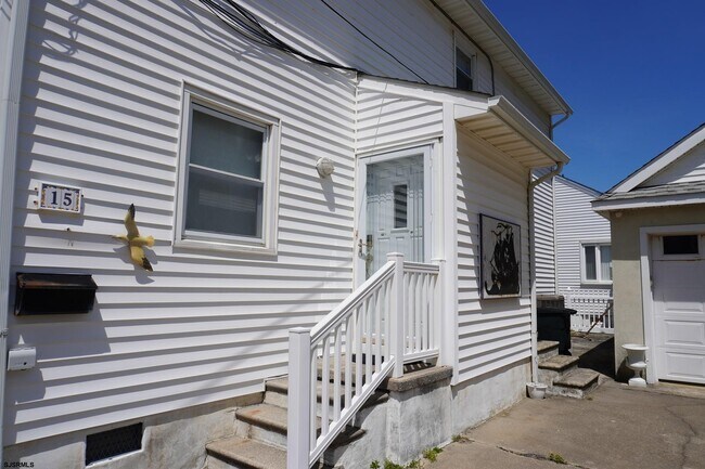 Building Photo - 15 S Decatur Ave