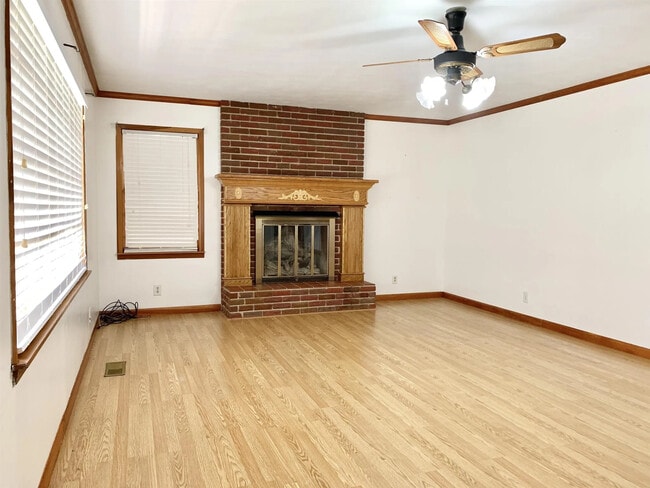 Building Photo - 486 County Road 172
