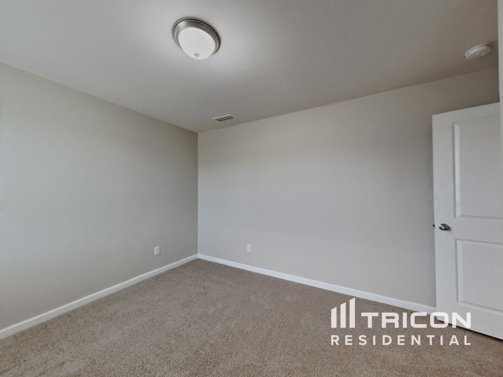 Building Photo - 16 Powder Ct