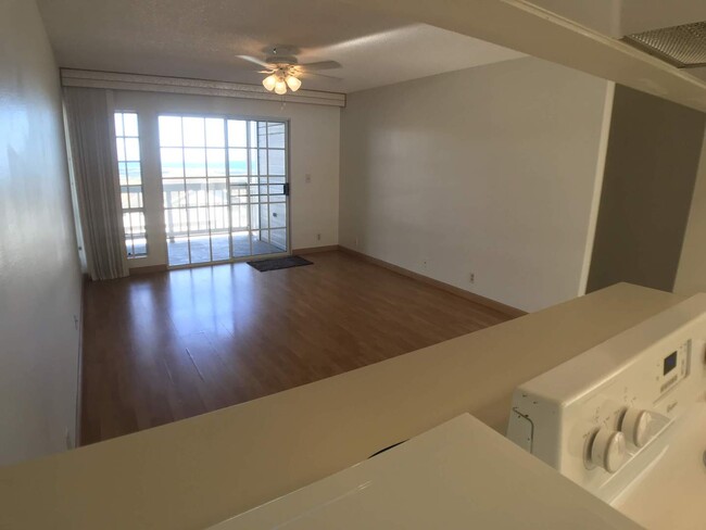 Building Photo - Makakilo Cliffs 2 BD, 2BA, 2PK