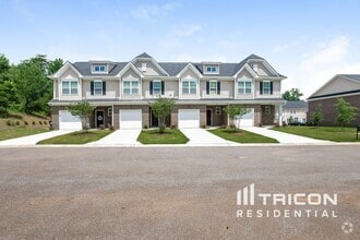 Building Photo - 2812 St George Ln