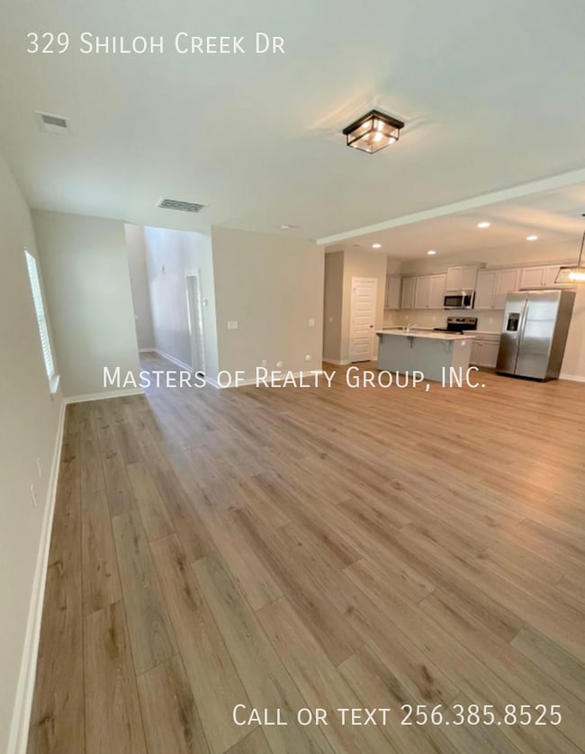 Building Photo - 329 Shiloh Creek Dr