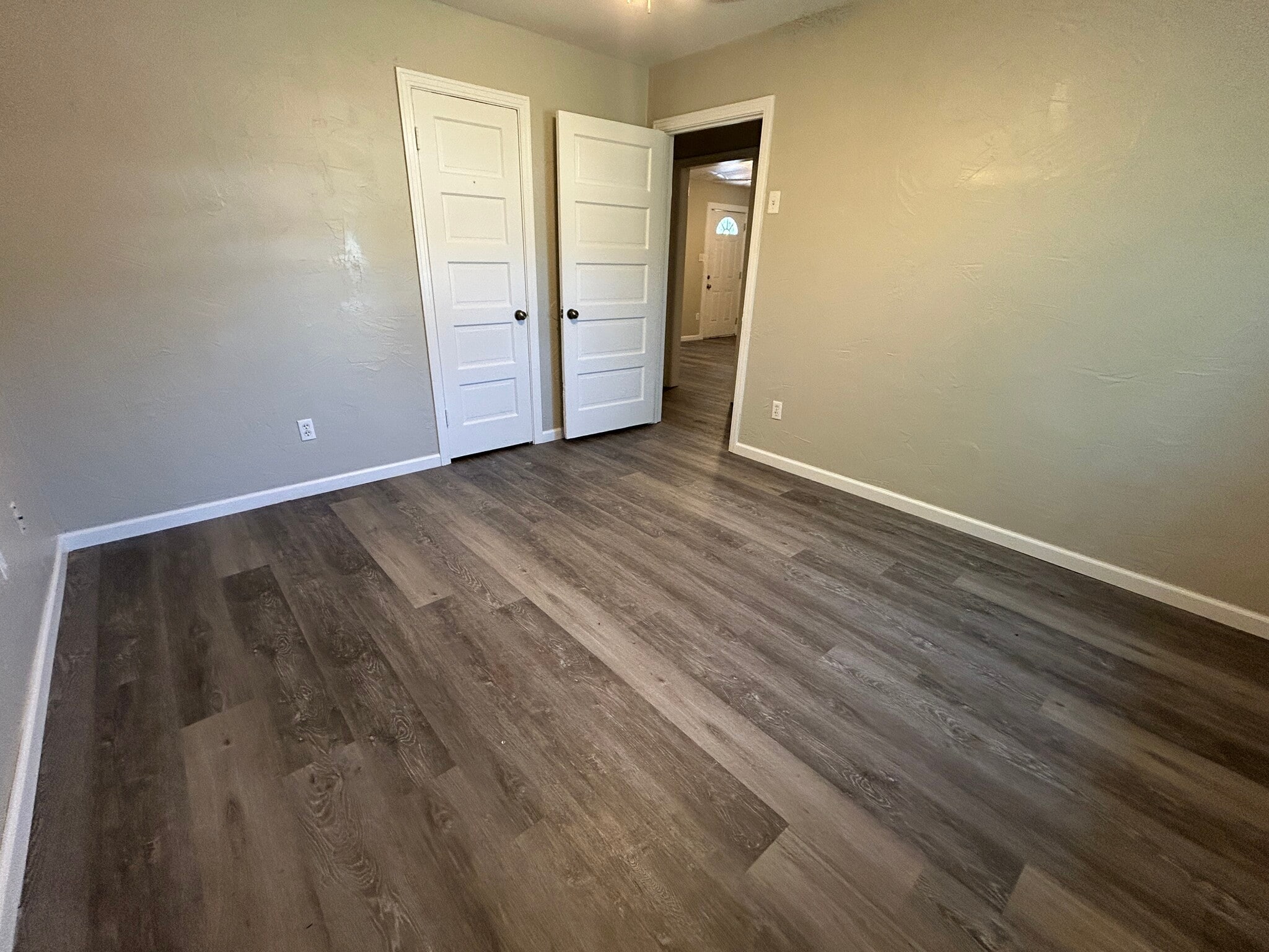 Building Photo - 508 Lefors St