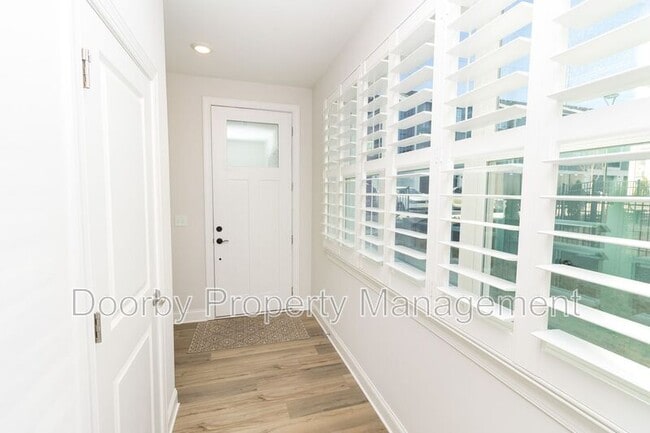 Building Photo - 760 Bespoke Wy