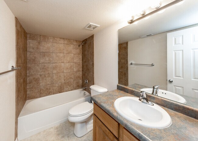 Building Photo - 5607 University Village View