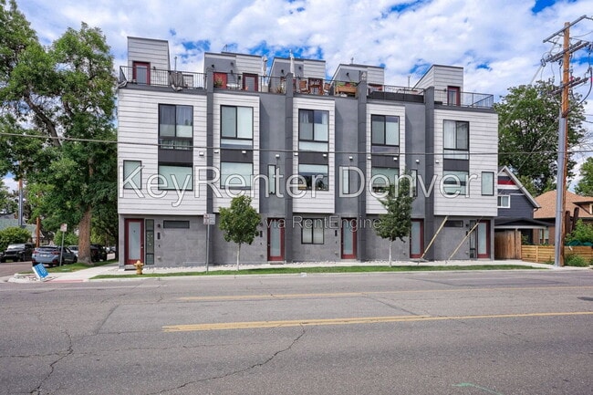 Building Photo - 3820 Zenobia St