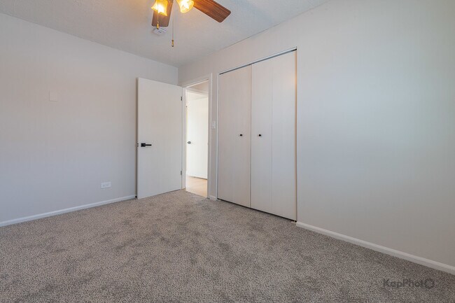 Building Photo - 8170 Northway Dr