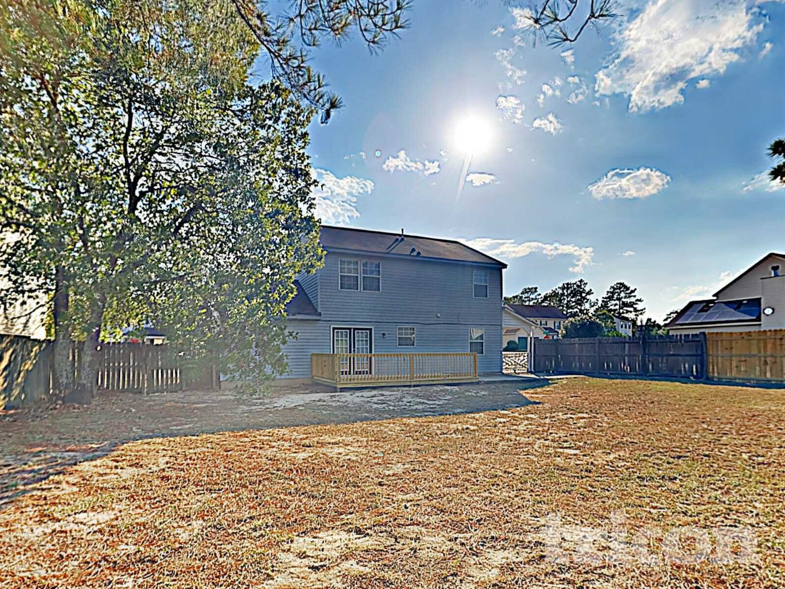 Building Photo - 313 Green Rose Rd