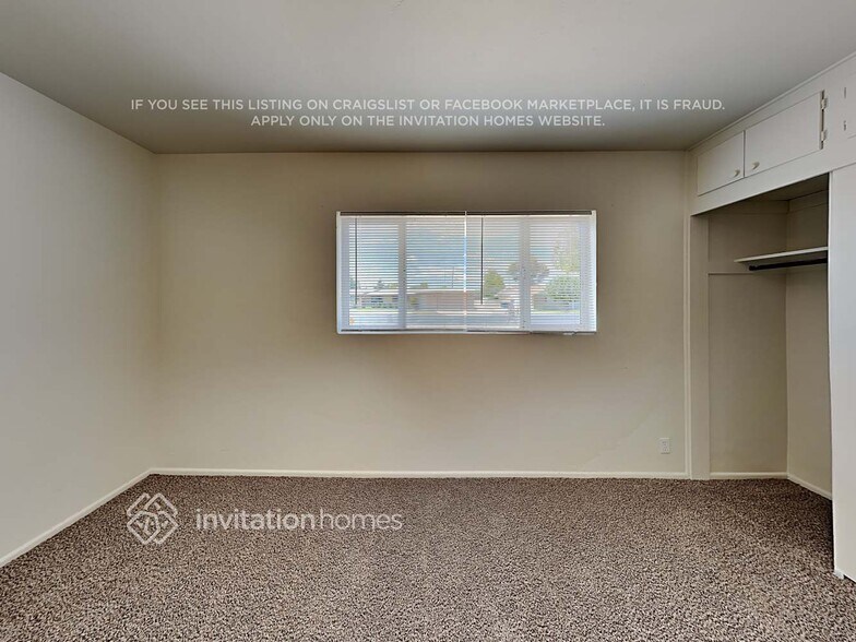 Building Photo - 1448 E 2nd St