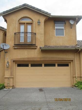 Building Photo - 8404 Benavente Ct