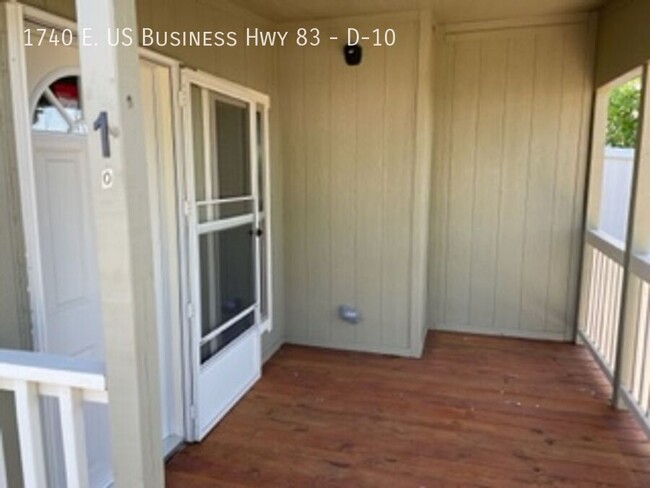 Building Photo - Charming 2-Bed, 2-Bath Double Wide Home in...