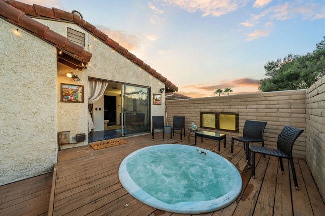 Building Photo - 14552 Skyline Truck Trail