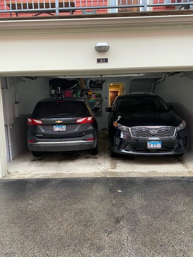 Building Photo - 18 S Aberdeen St