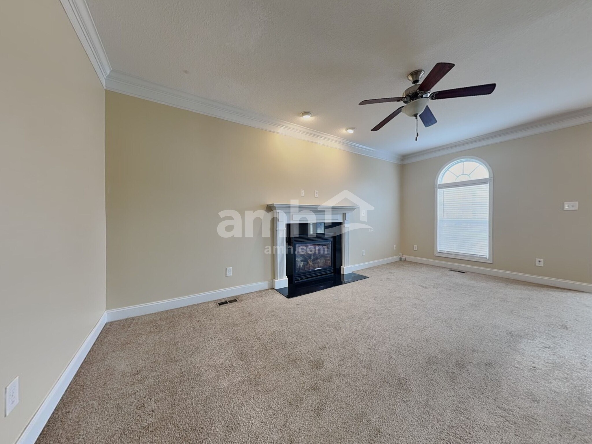 Building Photo - 4712 Dawn Oaks Ln