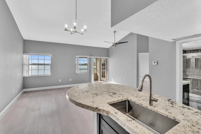 Building Photo - 2851 N Oakland Forest Dr