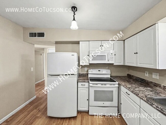 Building Photo - 3740 S Jessica Ave