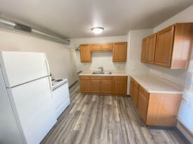 Building Photo - 2311 Olive Street