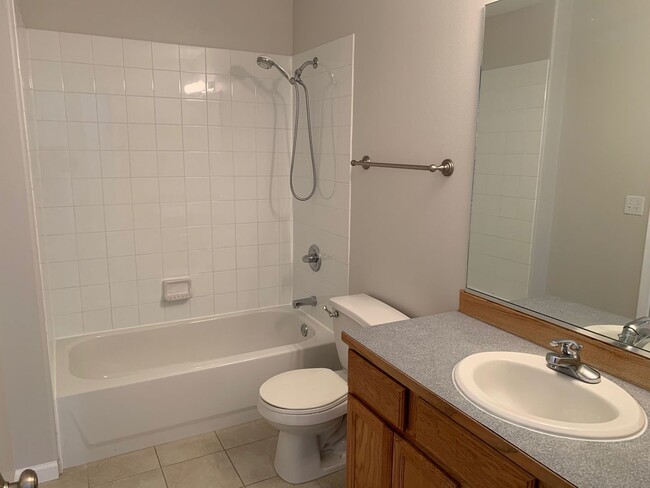 Building Photo - 6388 Fairweather Dr