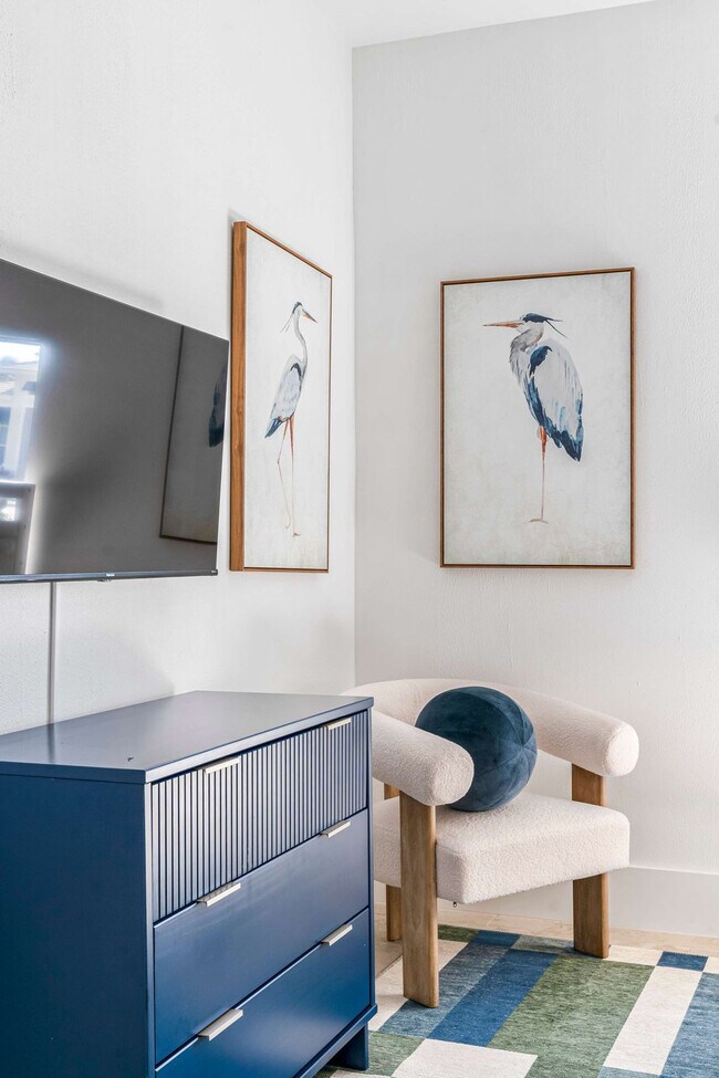 Building Photo - 1412 Leland Way