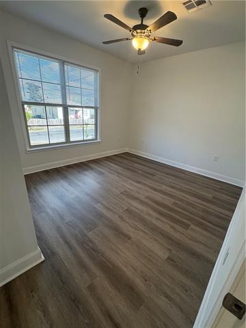 Building Photo - 1202 Pailet Ave