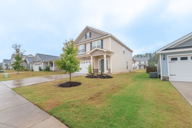 Building Photo - Beautiful and spacious 2 Story in Summerton Village!   ** HOLIDAY SPECIAL! **