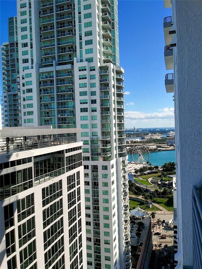 Building Photo - 133 NE 2nd Ave