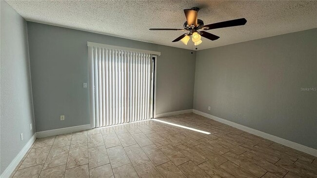 Building Photo - 106 Booth Ln