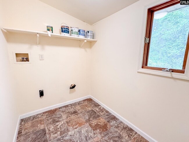 Building Photo - 232 Michaelmas Ave