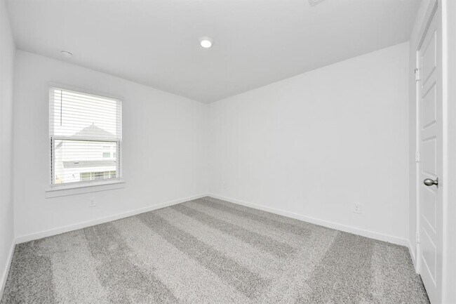 Building Photo - 2941 Amherst Mdw Ln
