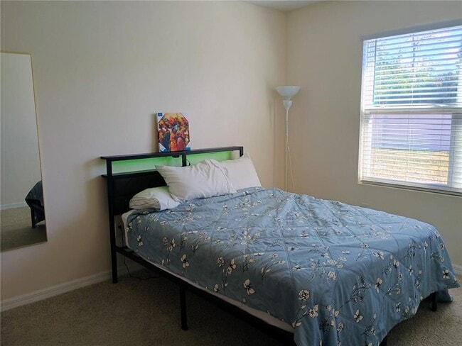 Building Photo - 1925 Chautauqua Ln