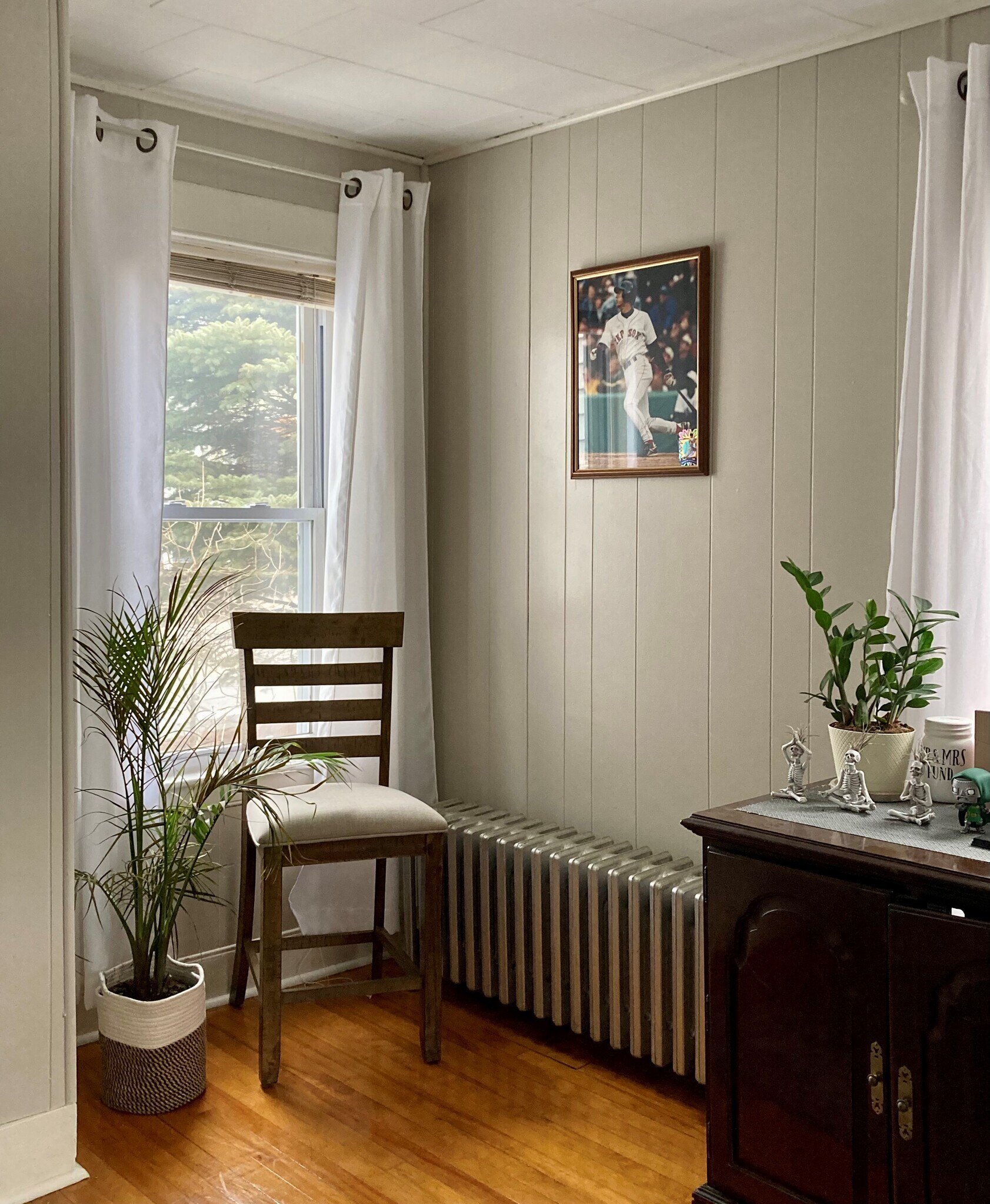 Secondary Bedroom - Previous Tenancy - 91 Sagamore St