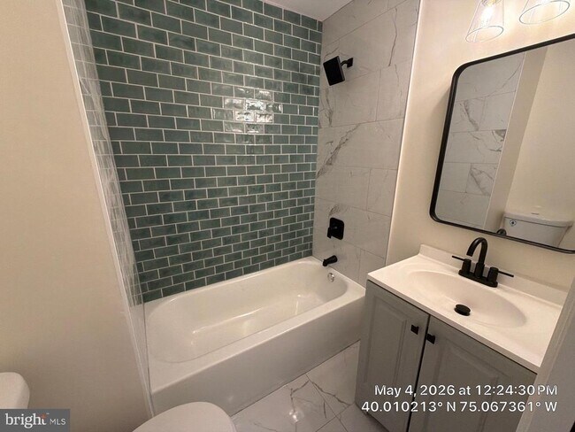 Building Photo - 5349 Eadom St