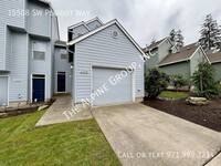 Building Photo - Main Level Primary in Beaverton!