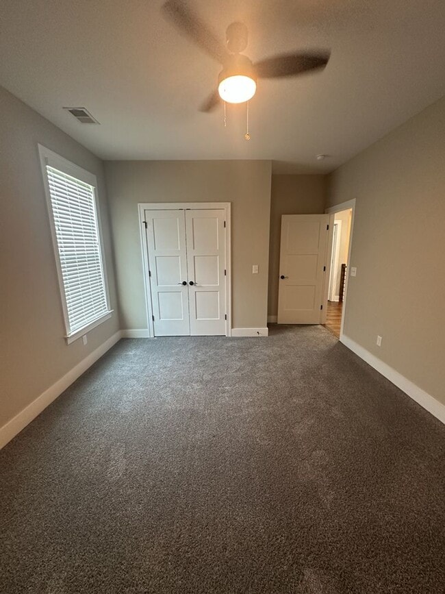 Building Photo - 6228 Pine Marr Dr