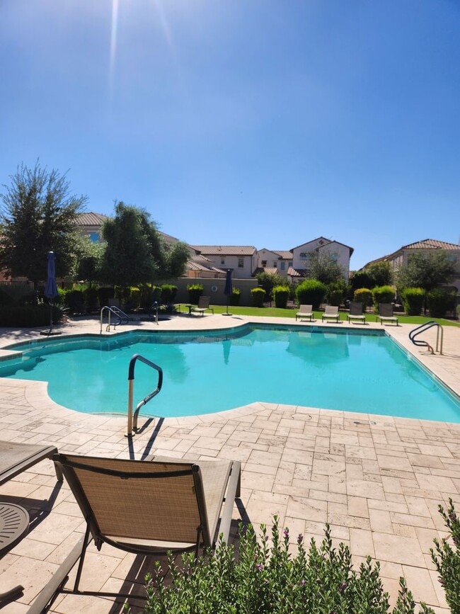 Building Photo - 3bd 2 ba Home in Balboa Way Chandler