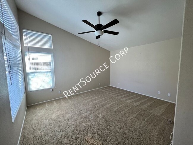 Building Photo - 3424 Amber St