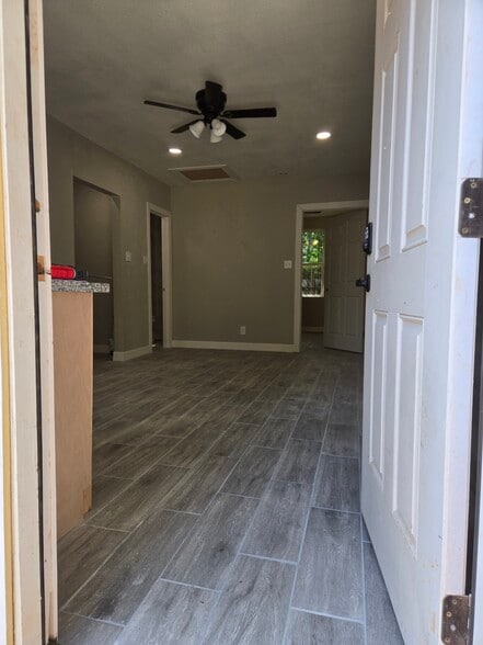 Building Photo - 4520 Normandy Way