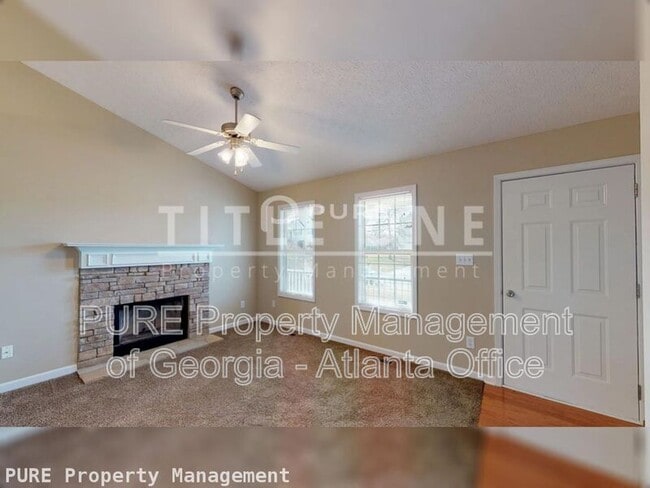 Building Photo - 177 Majesty Dr