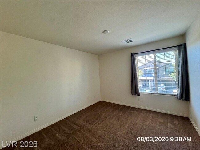 Building Photo - Beautiful 4BR Home with Huge Loft, Gourmet Kitchen & Covered Patio