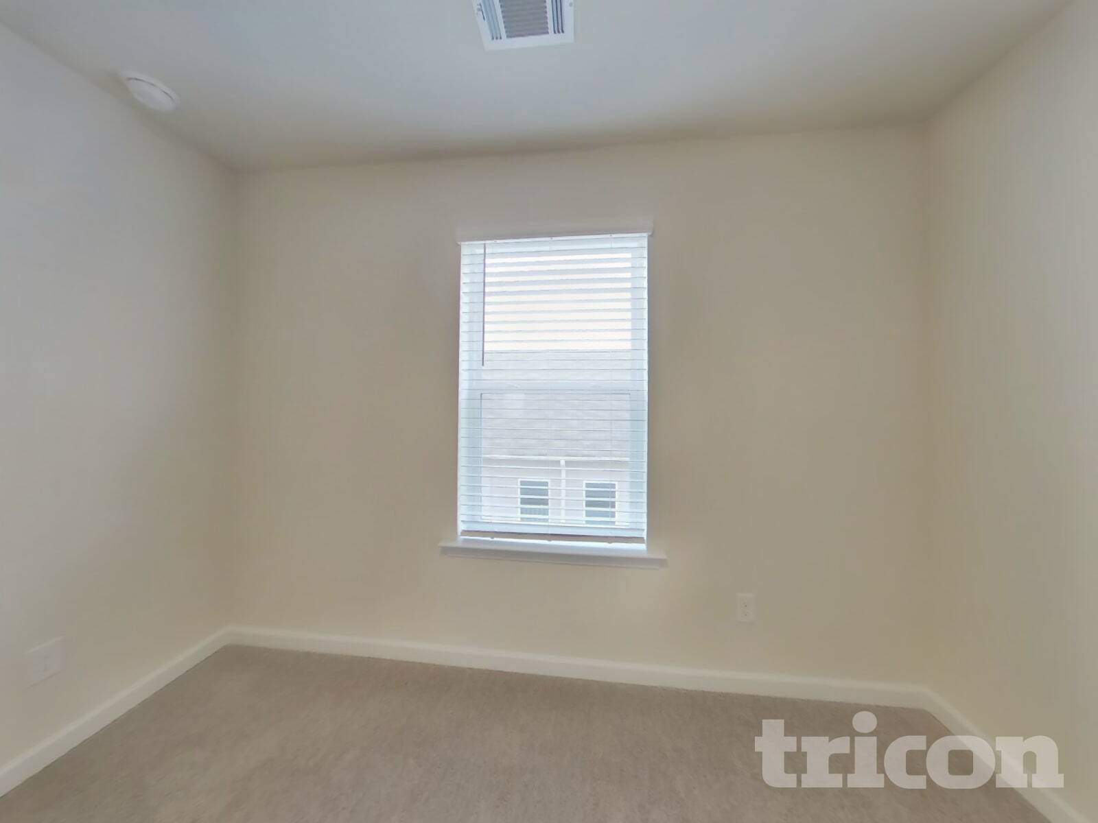 Building Photo - 274 Limestone Cir