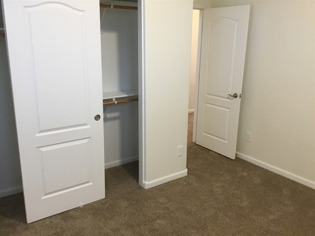 Building Photo - 2209 N 135th Dr