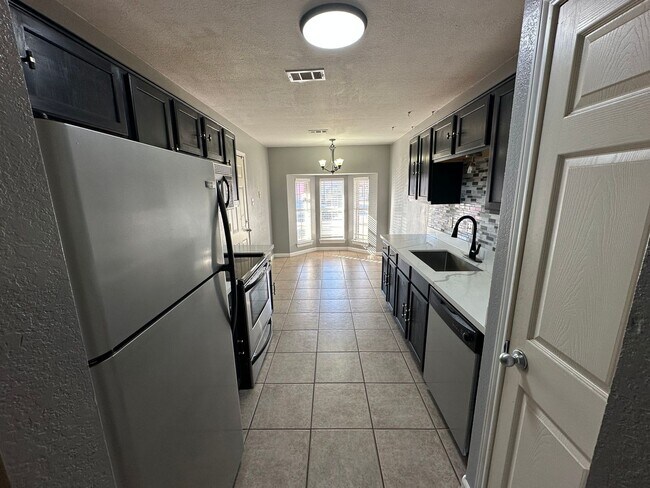 Building Photo - NEW IN MANAGEMENT - AVAILABLE SOON!