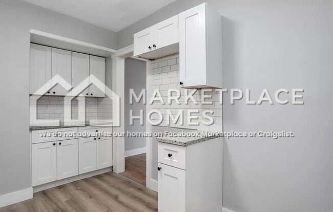 Building Photo - 16252 Ilene St